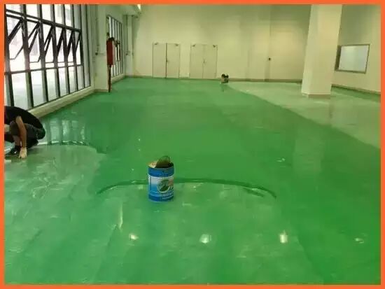 平房选择适合室外地坪漆翻新的材料 